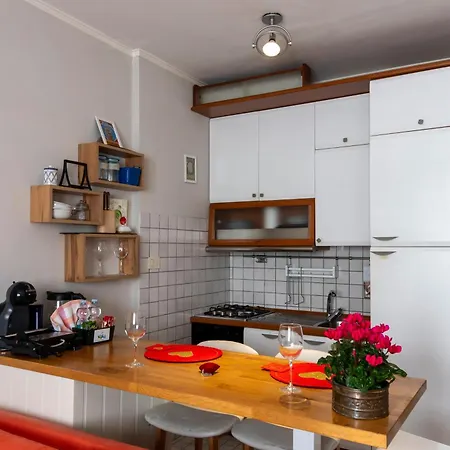 Apartment Mosse Teatro By Mamo *